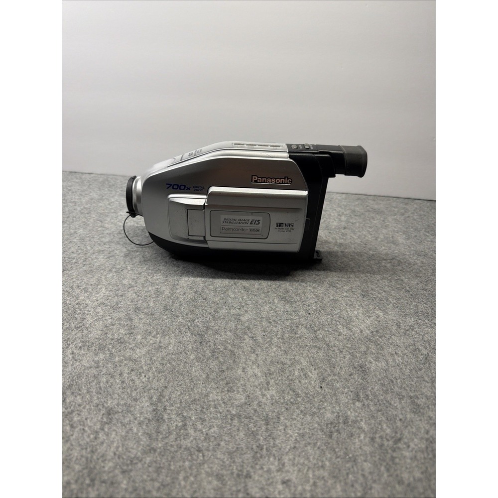 Panasonic PV-L354D VHSC Palmcorder 700x Digital Zoom Untested Parts Only